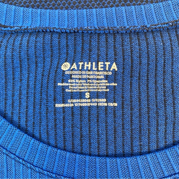 Athleta Flurry Colorblock Base Layer Long Sleeve Top Peacock Blue - Picture 9 of 9